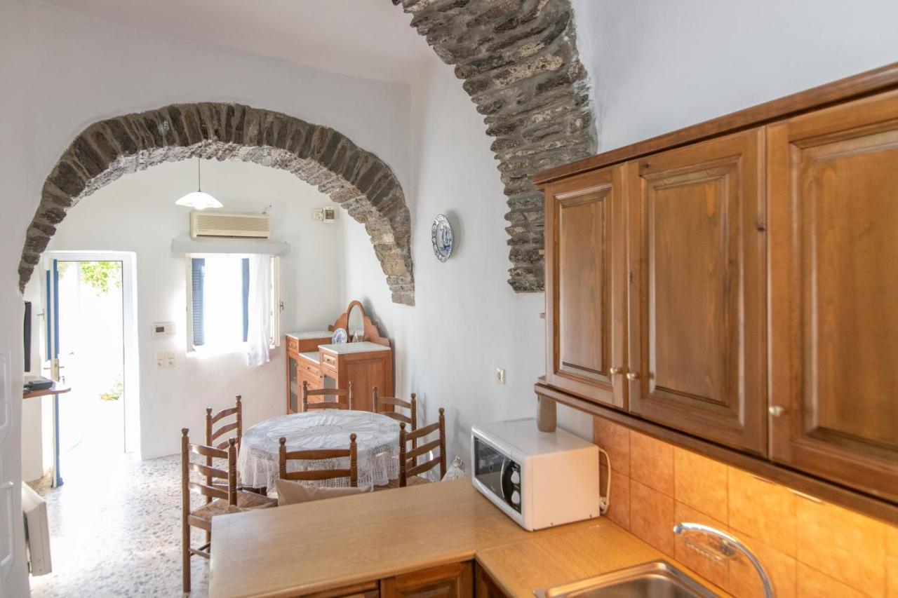 Villa Myroviglia Ysternia Istérnia Exterior foto