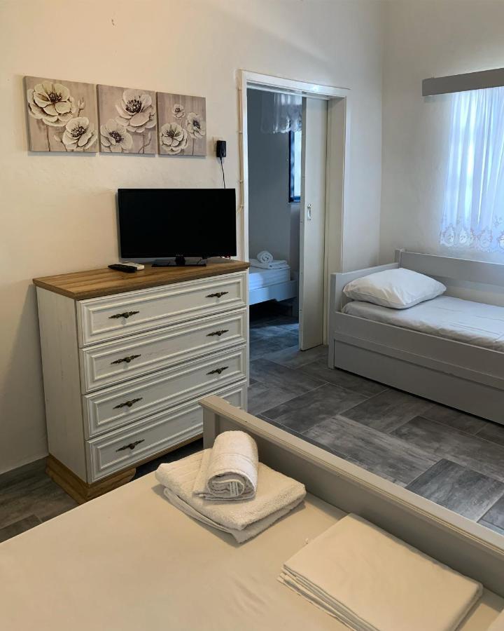 Villa Myroviglia Ysternia Istérnia Exterior foto
